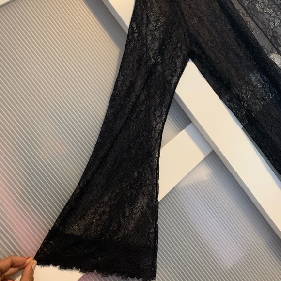 NWT La Senza S-M Black Lace Robe - Picture 2 of 8